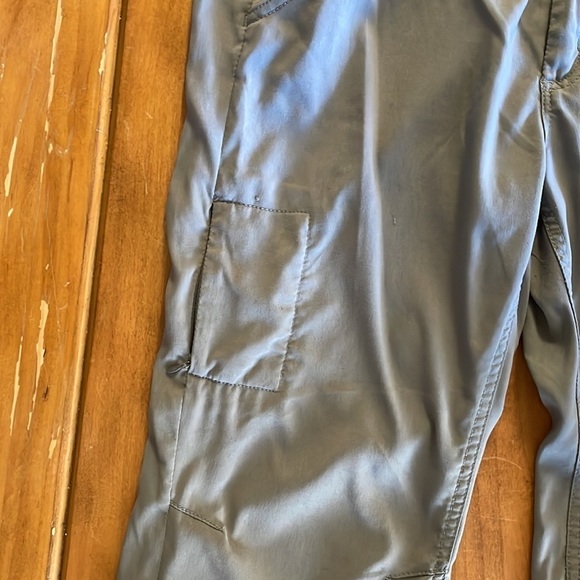 Prana Roll Up Hiking Pants Size 10 - Picture 5 of 13